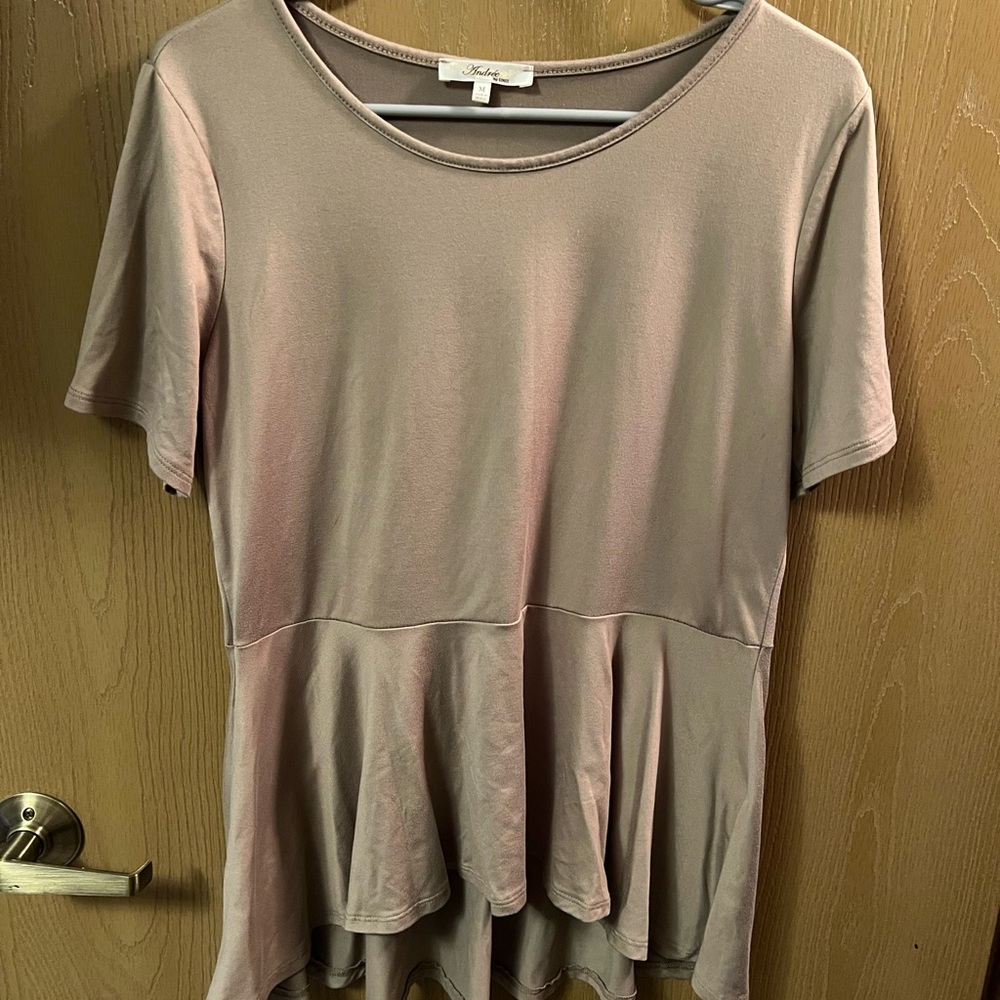 Super soft! Fun, tan blouse!